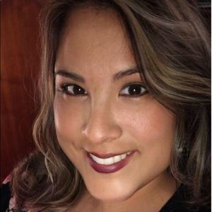 Meet your Posher, Clarissa